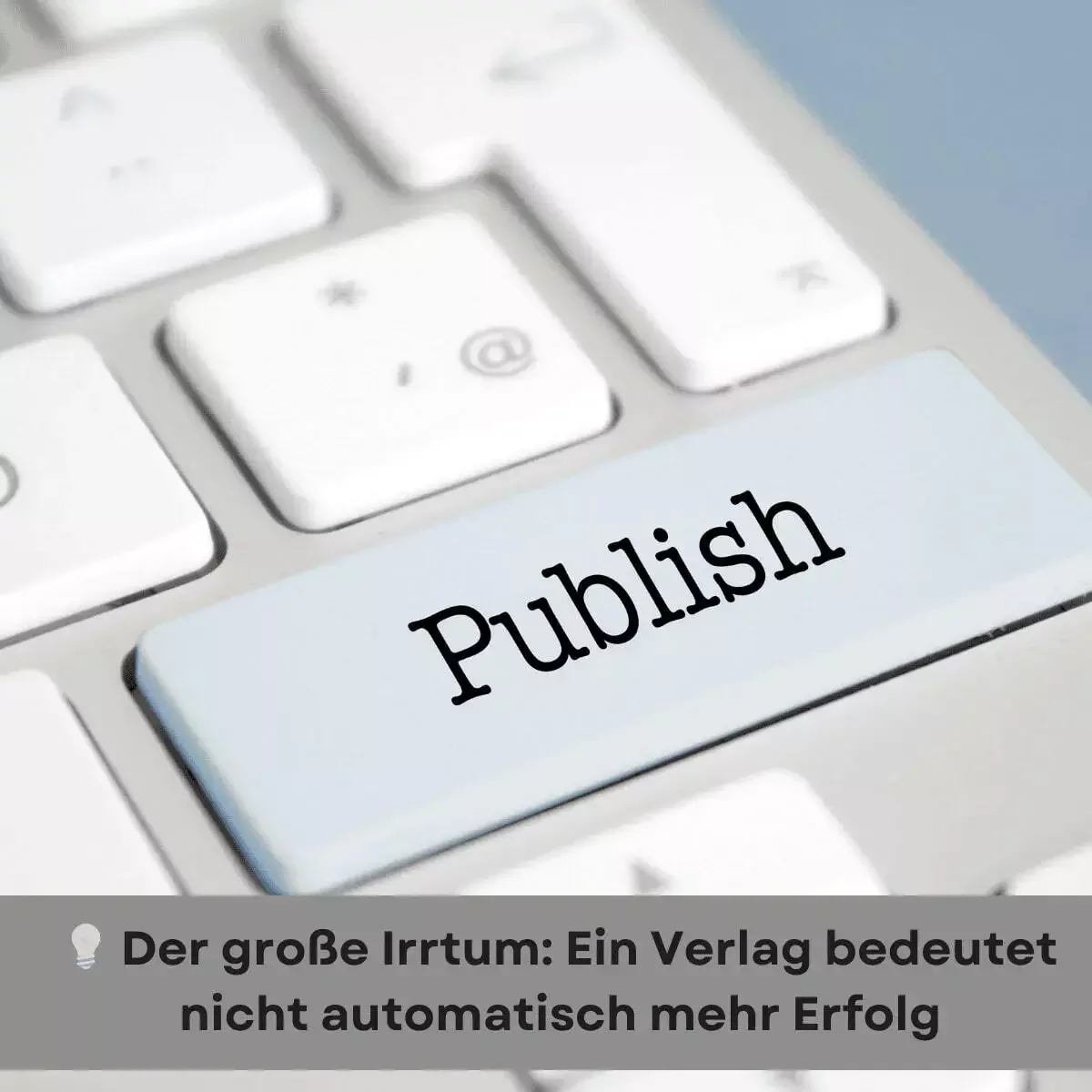 Expertenbuch: Selbst veröffentlichen oder Verlag? Was ist besser für Dein Marketing?
